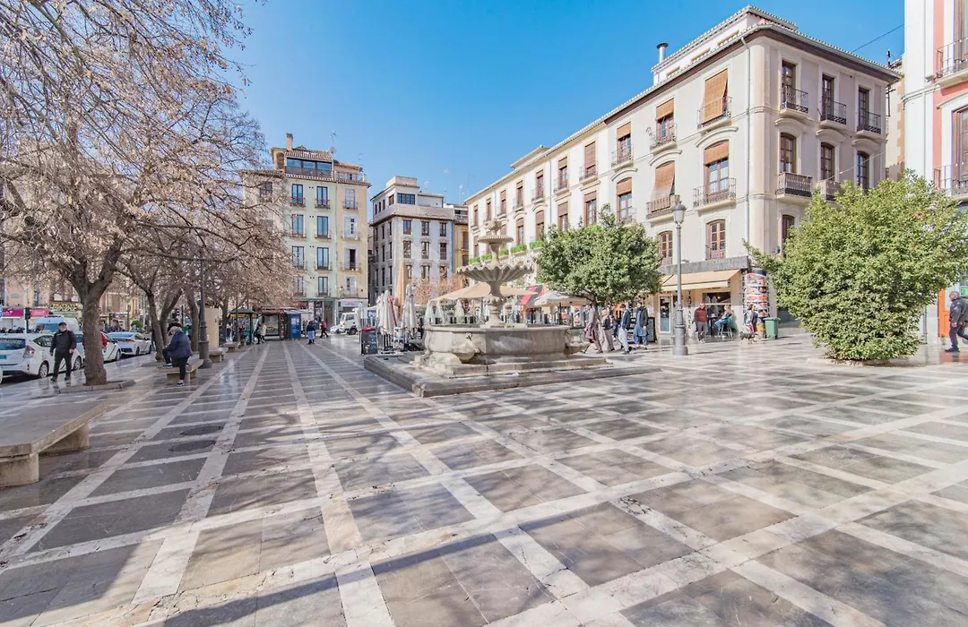 Apartamentos Caballerizas Con Parking Gratuito-1